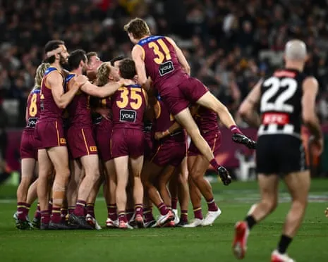 The Lions Overpower Collingwood to Secure Grand Final Clash Against The Cats